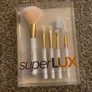 Makeup brush set!